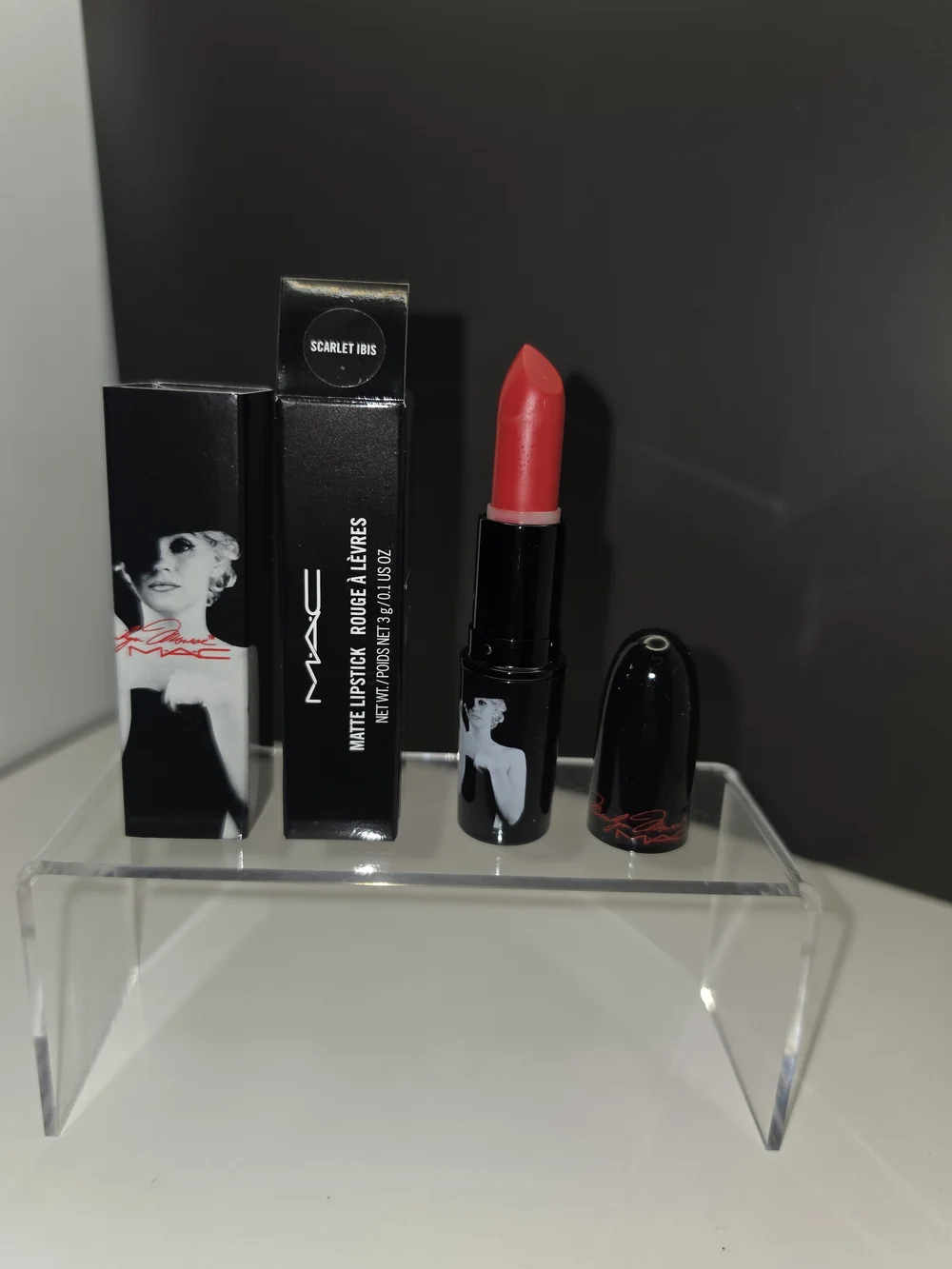 LIMITED EDITION MAC Marilyn MONROE Lipstick Scarlet Ibis